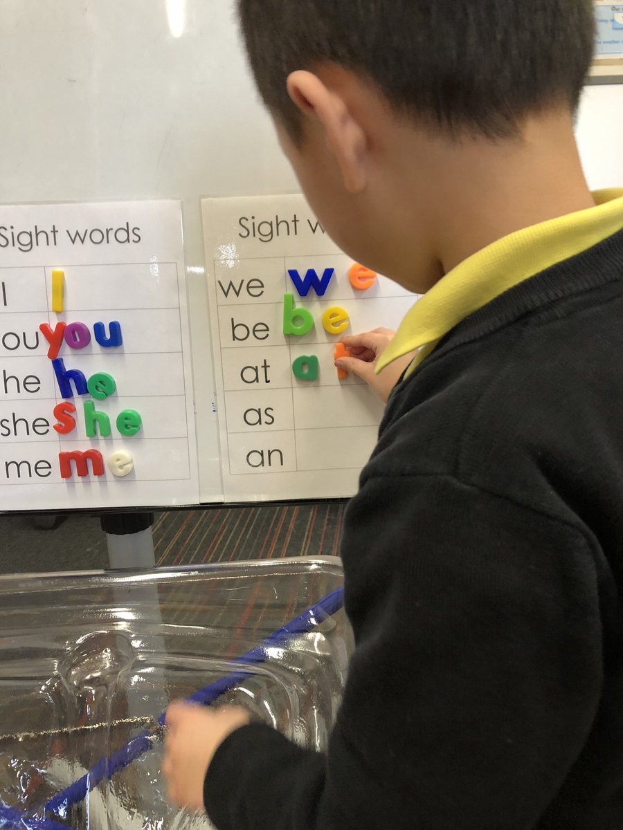 Elmvaleprimary's tweet image. #ElmvaleP1H we have been practising our common words this week using various resources. #literacy #commonwords