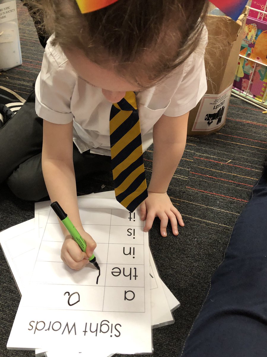 Elmvaleprimary's tweet image. #ElmvaleP1H we have been practising our common words this week using various resources. #literacy #commonwords