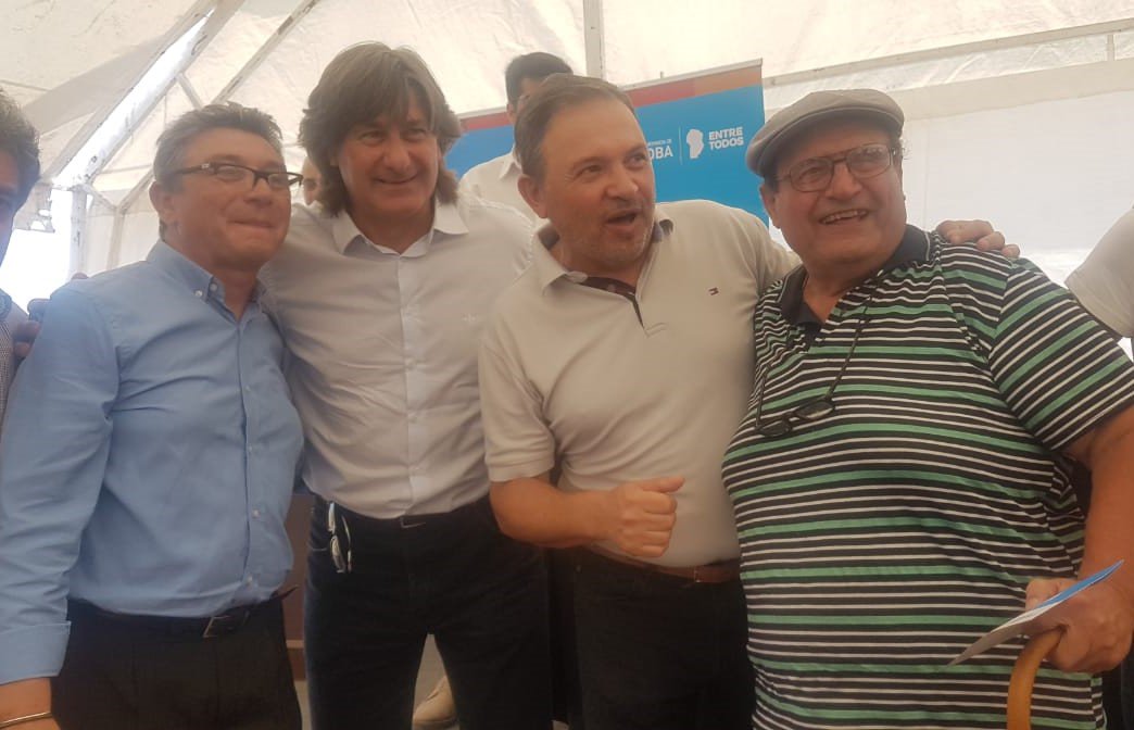 buttarelligok's tweet photo. Hoy, junto al Ministro Sergio Tocalli y el Int
 de Corral de Bustos Roberto Pacheco, hicimos entrega de Subsidios del #ProgramaVidaDigna y  del #ProgramaLoTengo.

Felicitaciones a todos los beneficiarios y a la Gestión Municipal por cumplir con los vecinos.

#GobiernodeCórdoba https://t.co/v8JRxF2Qp4