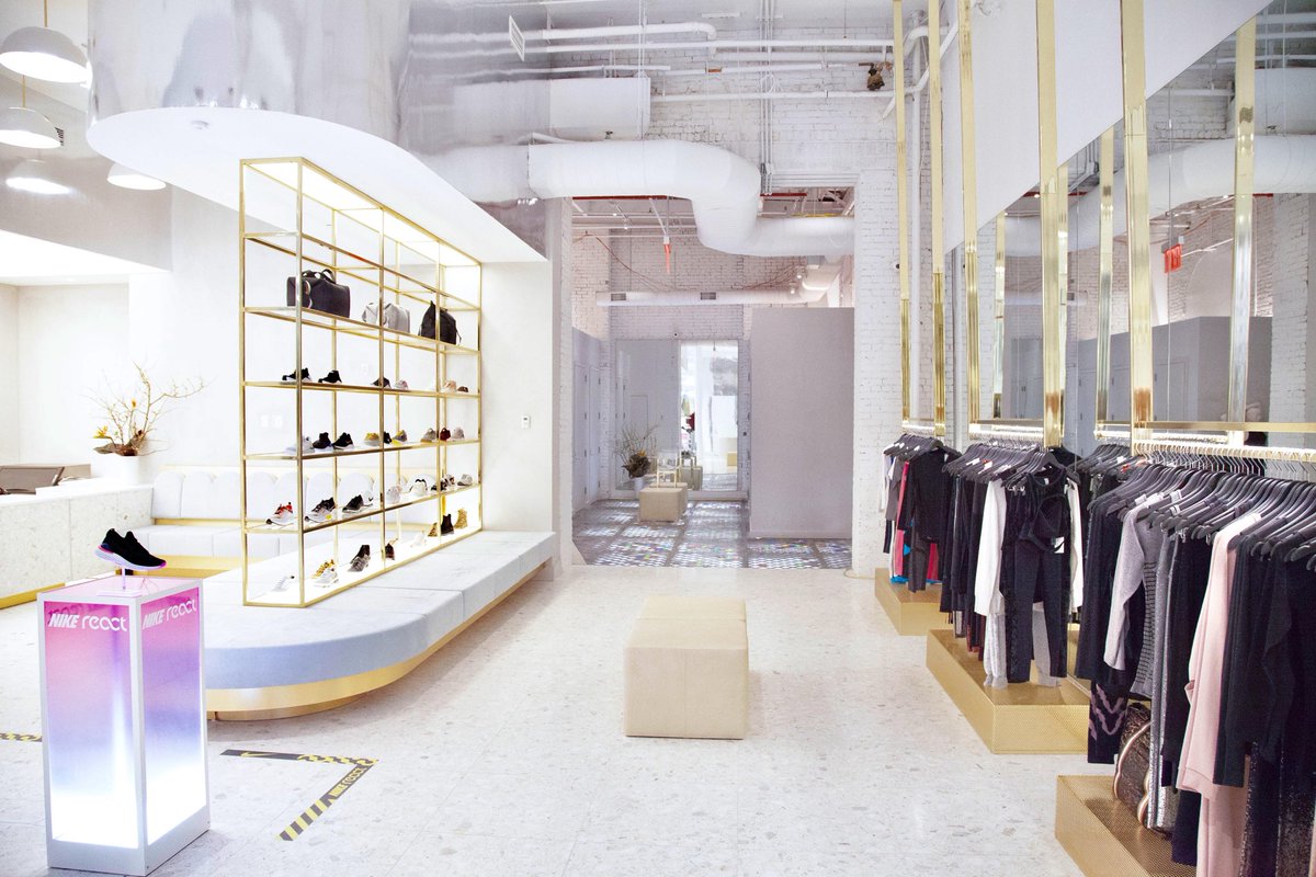 Lighting for <a href="/bandier/">BANDIER</a> in SoHo NYC 💡#schwinghammerlighting #lighting #soho #bandier #interiors #architecture #interiordesign #design #lightingdesign #architecturephotography #retail