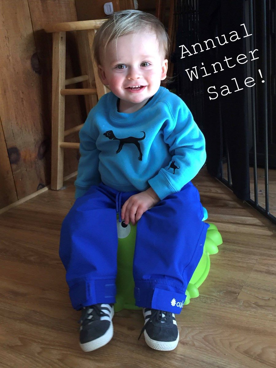 theblackdog71's tweet photo. We're all smiles today π It's Friday...AND our Annual Winter Sale is going on! Shop now --> https://t.co/7CLwUDPIlX
#woof #theblackdogwintersale #blackdogbaby #newmarkdowns #lilkidsclassiccrew https://t.co/ITe3Y0woTU