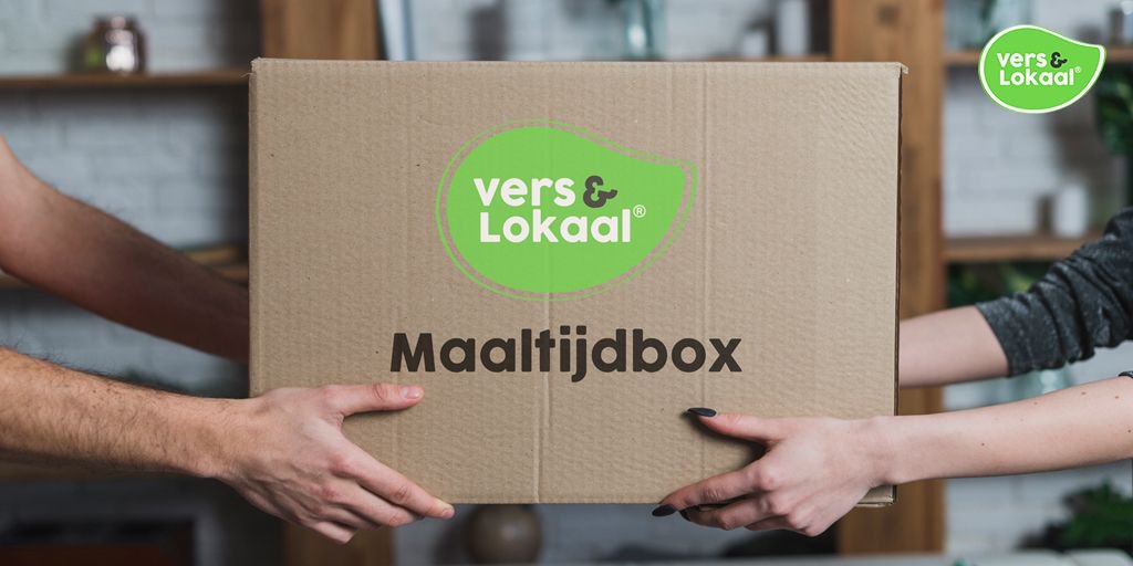 Er is geen excuus meer om altijd hetzelfde of ongezond te eten. Want met onze maaltijdboxen 📦 haal je gezonde gerechten in huis! Wij leveren de producten en het recept bij je thuis en je hoeft het alleen nog maar te bereiden. Bestellen kan via versenlokaal.nl.