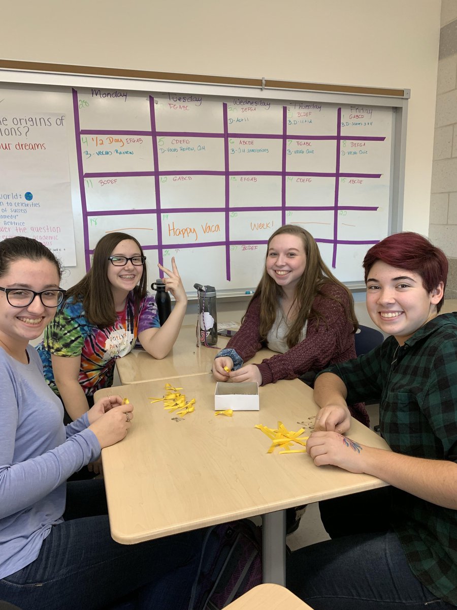 FHS_40Percent's tweet photo. Preparing for our surprise visit with the Atria seniors!! https://t.co/NYR8qbWWg6