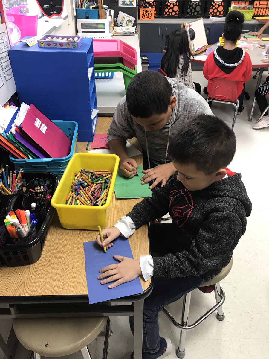 TAHarville's tweet photo. Meeting with our community #wolfpack to write letters to our awesome counselor Ms. Ladybug! We appreciate you!! ❤️ @SandefurJenny #HornetsMakeitHappen @edhodgesesmisd @BPadachy @tjohnston75 @garcia_apolonia @RickBTello5 https://t.co/57oKrWU6SG