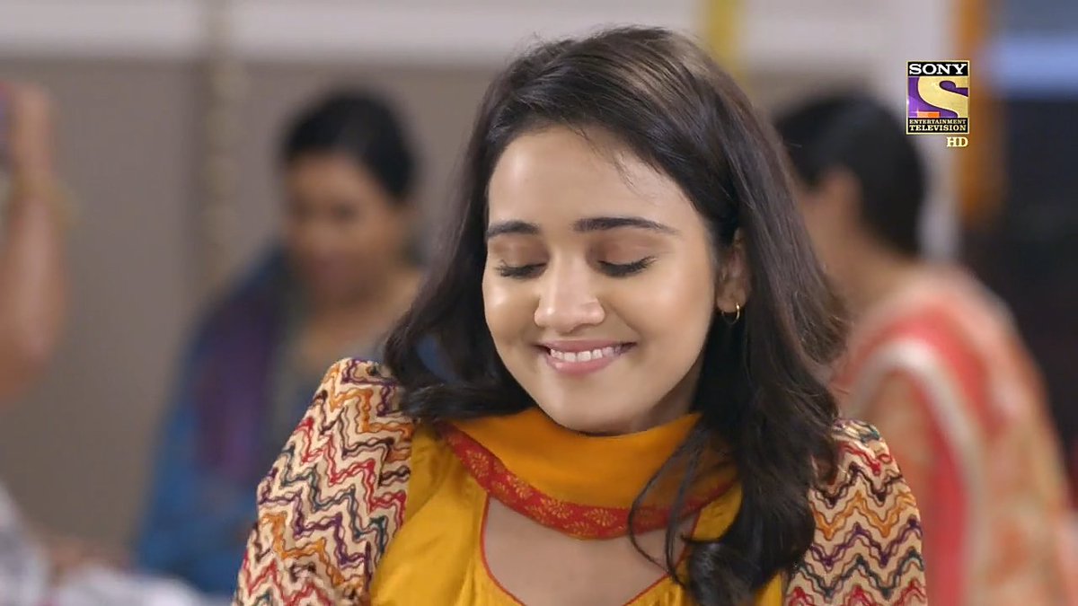 AshiSinghFC1's tweet photo. Such an adorable girl who has my heart 🌸

#NainaAgarwal #AshiSingh #yehundinonkibaathai #SameerNainaKiShaadi https://t.co/0sh7LZ6QC6