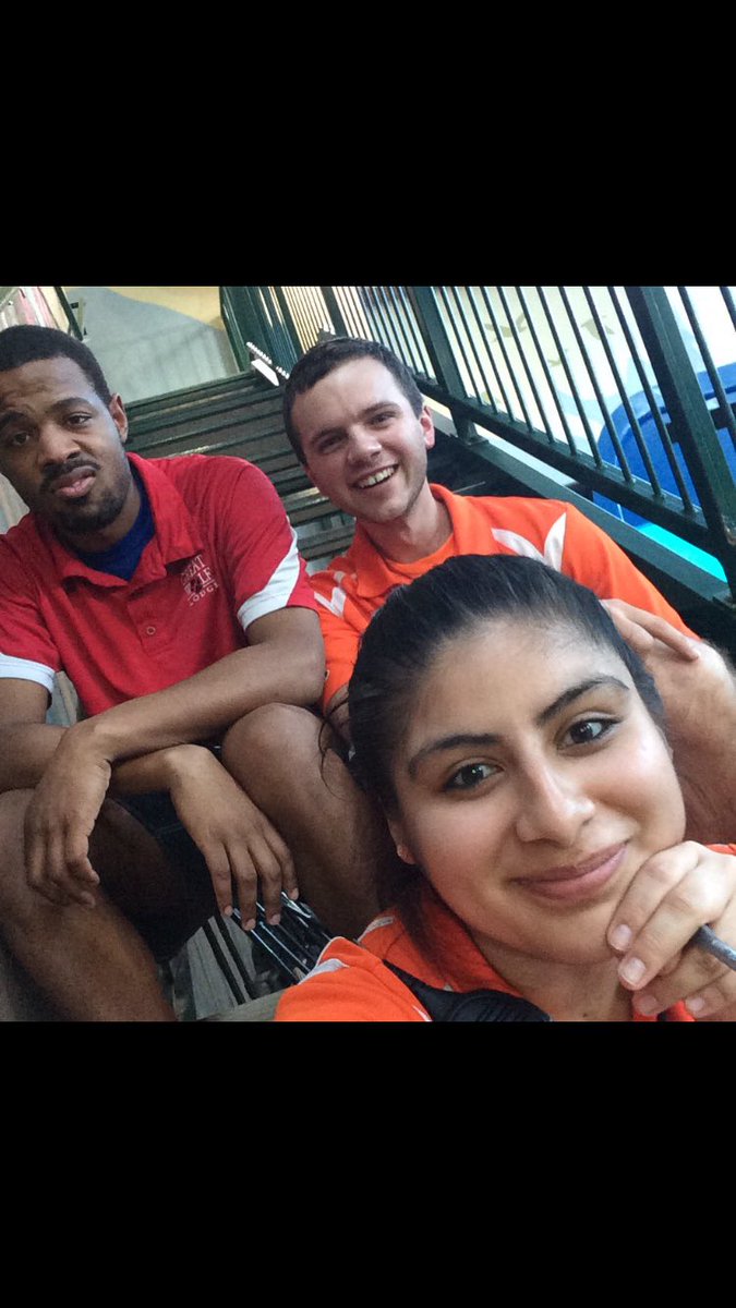 RealCiirocBoy's tweet image. Nice little throwback #Supervisors #Waterpark #LifeguardProblems