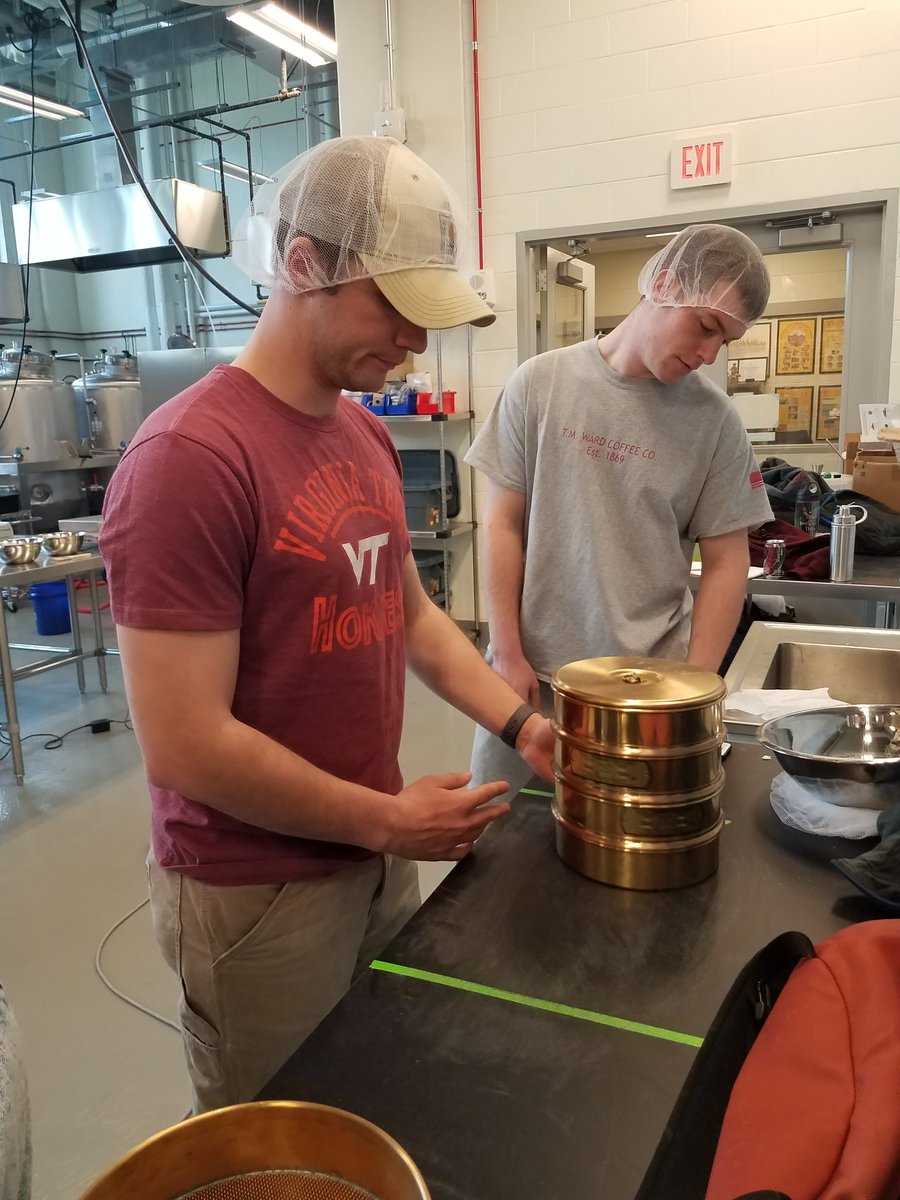 VTFermentation's tweet photo. Future #Brewers performing grist analysis for mill optimization #craftbeer @BrewingChemists @MBAAMidAtlantic @MasterBrewers https://t.co/cCYlB8CCLu