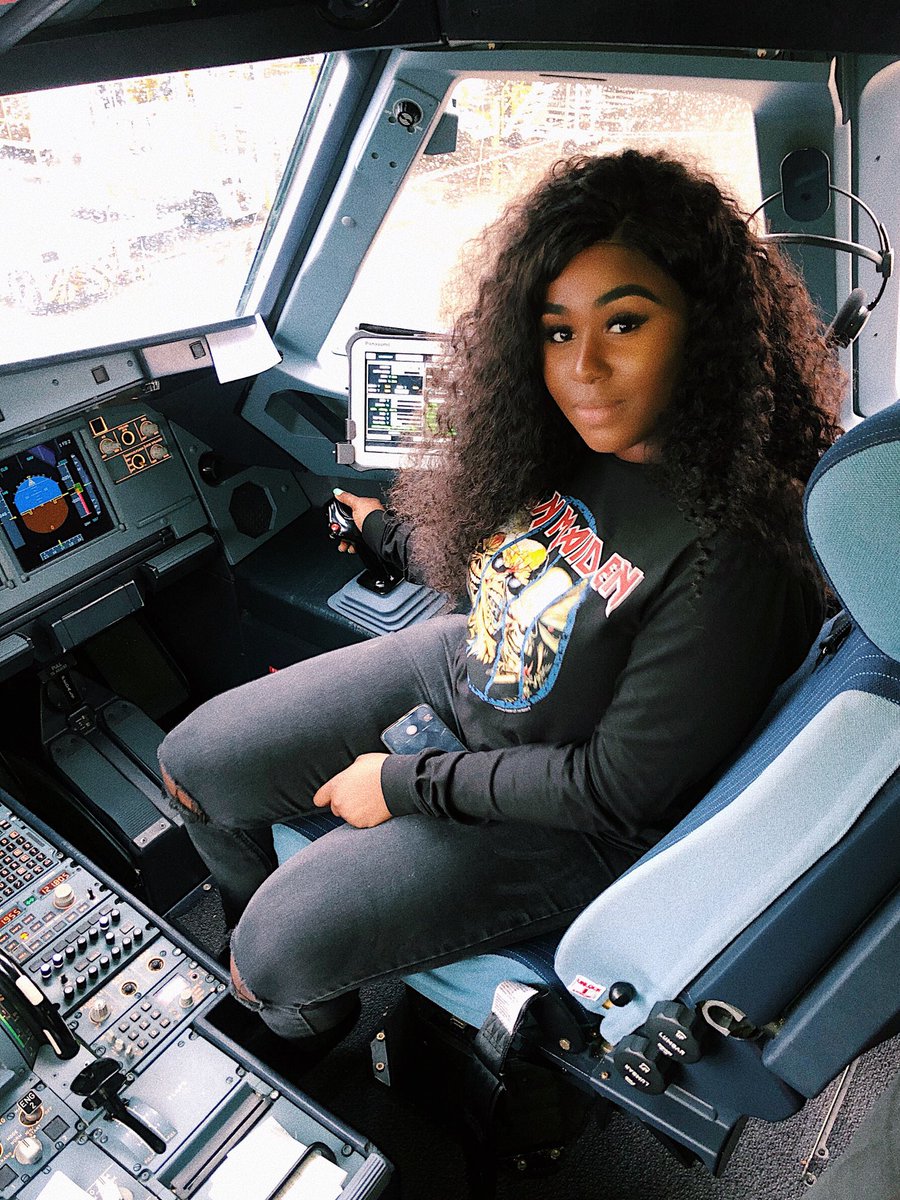 Rayannaraye's tweet photo. Just landed in Tenerife! π₯#noautopilot https://t.co/L7ZNy2oeAM