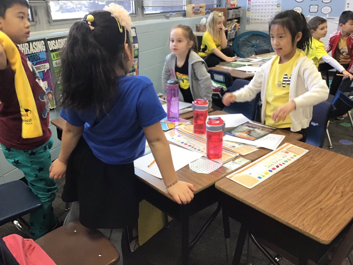 sgomberg15's tweet photo. Round table with sharing our informational Core 4 on the Bald Eagle! #inspire96 https://t.co/ha3HSL2tzS