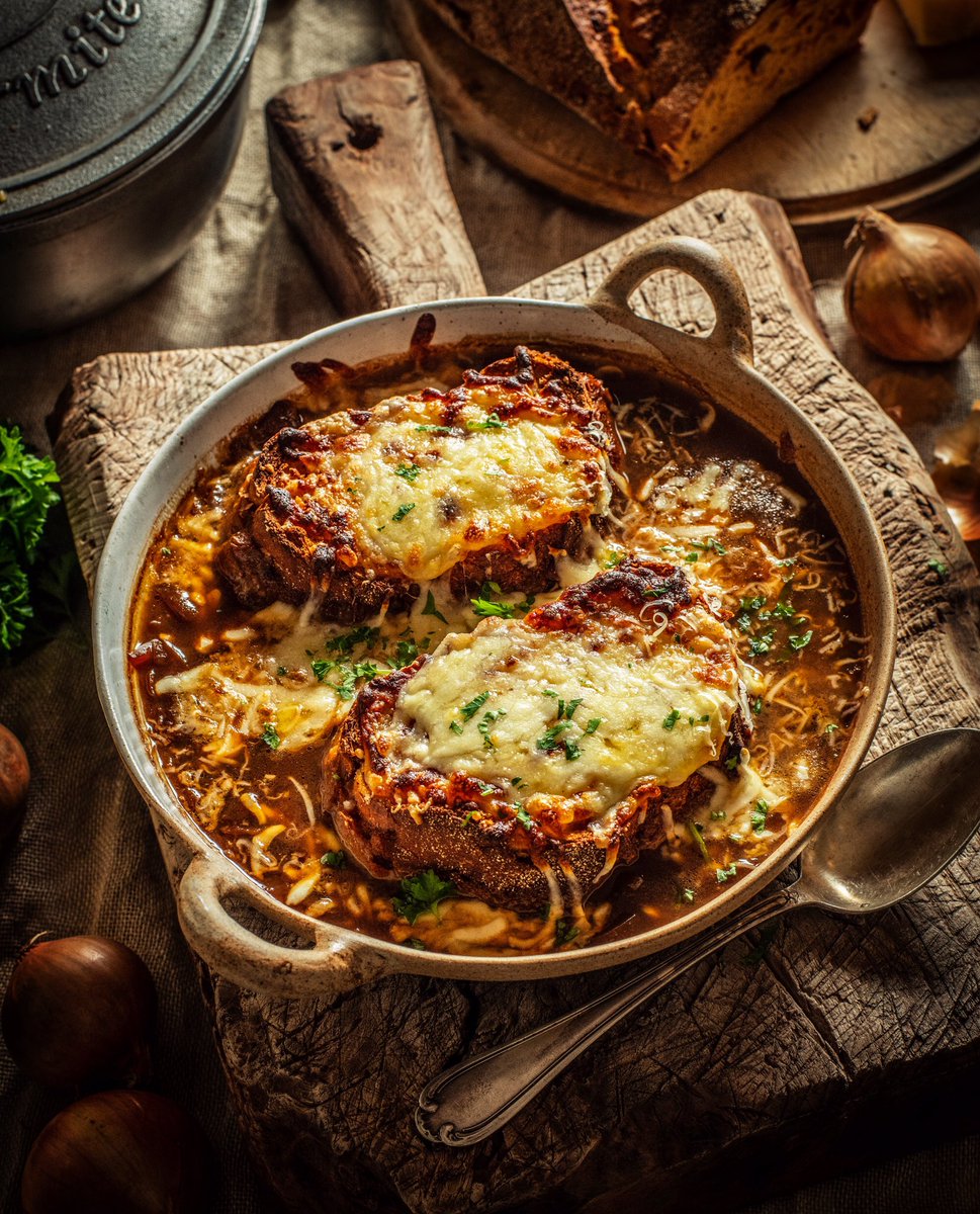 WeeRascal's tweet image. The weather is ungodly, so I’m reverently kicking off this week’s FridayFeast with lashings of French Onion Soup. And in homage to fromage, I’ve added some Comté and Appenzeller to the obligatory grated Gruyere. Yes, there’s Sherry too. #FridayFeast #Soup