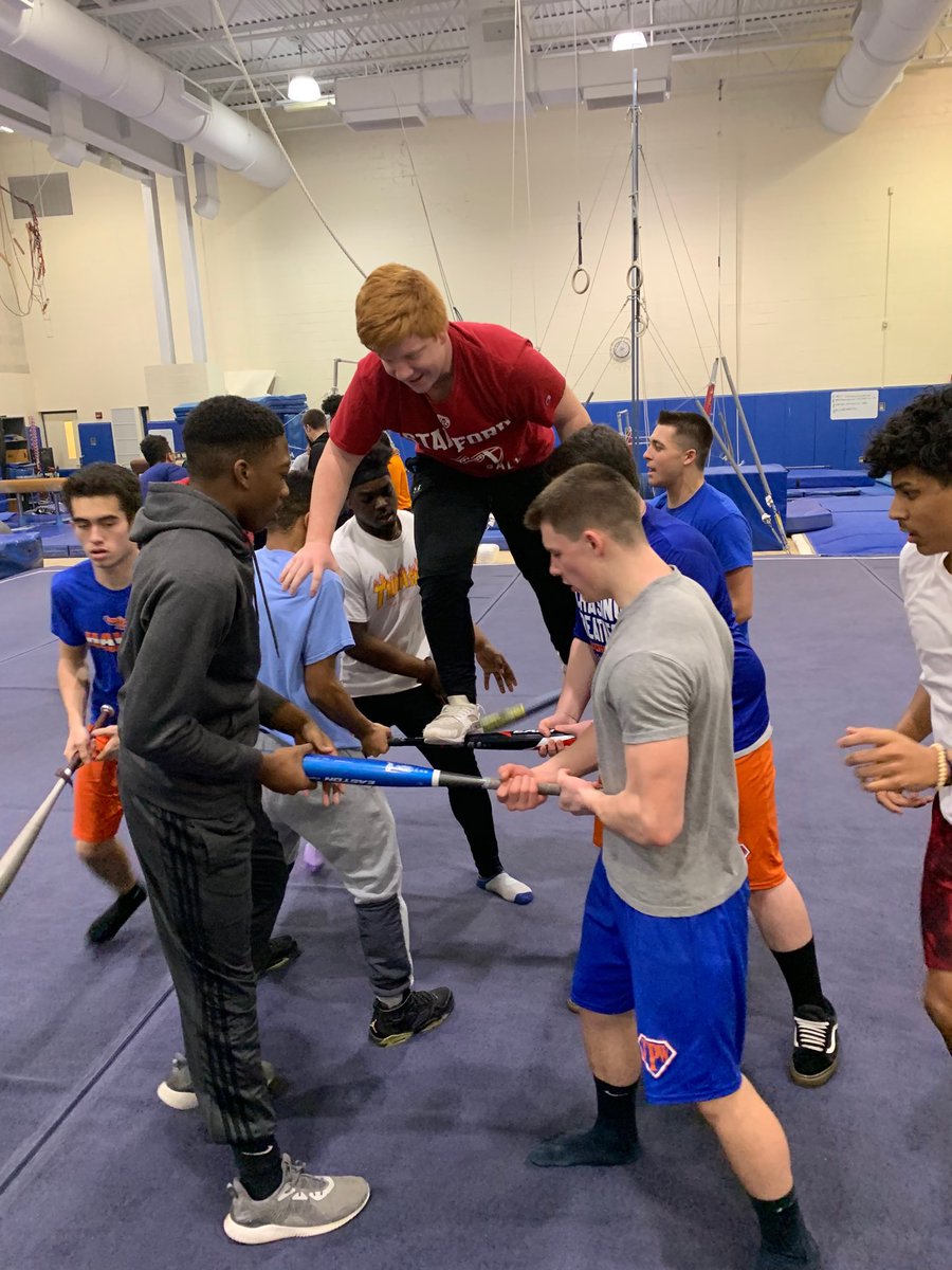 CoachMoersch95's tweet photo. Fridayβs are for Team Building!! #FamilyFriday #HumanLadder #TPW β¦@TPWHawksFootba1β© https://t.co/U2W9uVtiEB