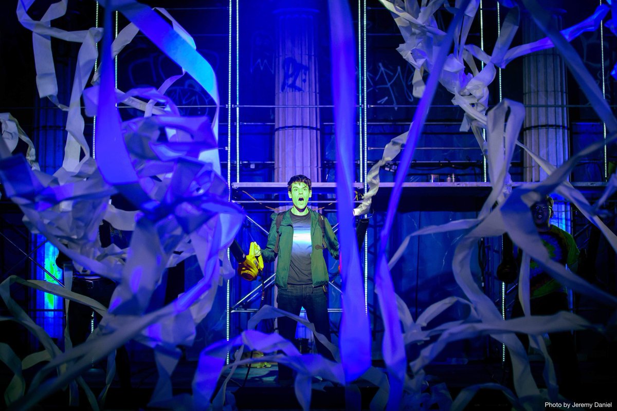 it’s preeeeetty obvious who the movie elphaba should be