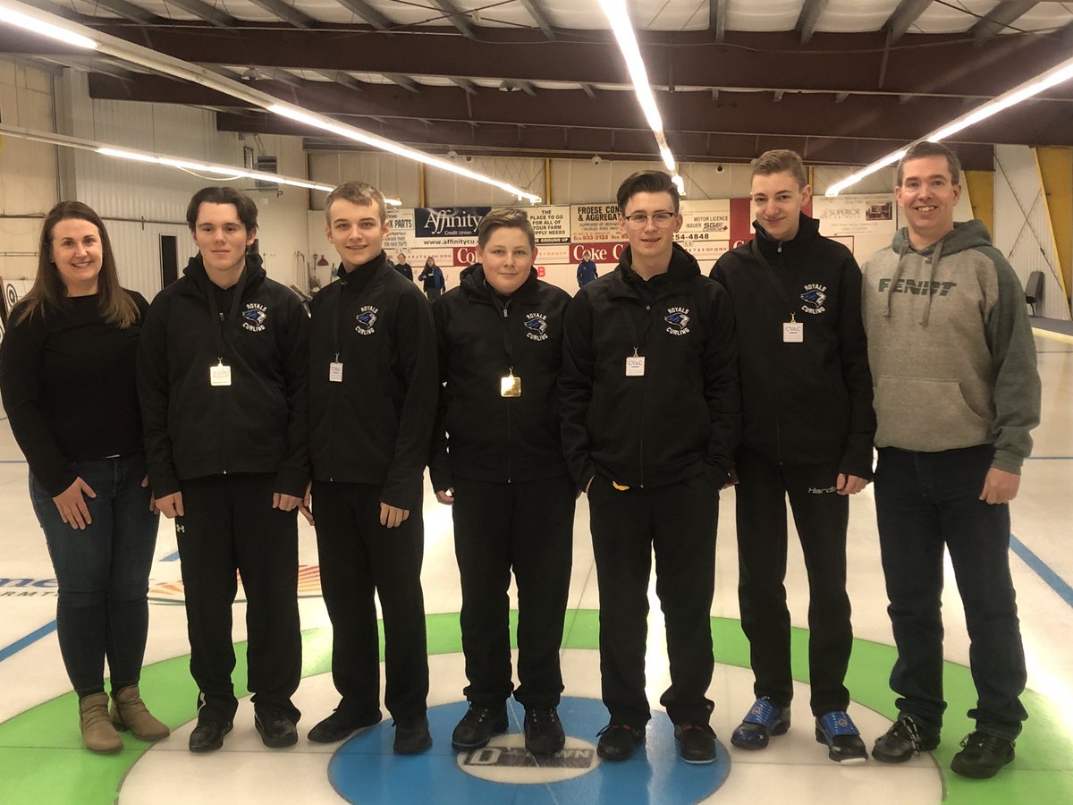 PSSDMHS's tweet photo. @PSSDMHS Sr Boys are Curling division champs! #MHScurling #MHSRoyals #GoRoyalsGo @NedaGWilson https://t.co/AUO52Z05aZ