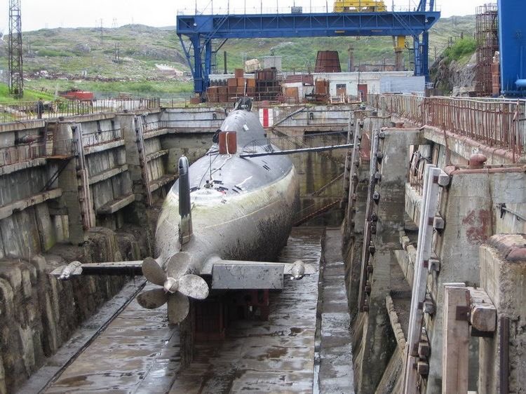 Jimmyfish2019's tweet photo. @debelitatagoran Yeah I have noticed them on the Alfa as well. I found these pictures :) #Submarine https://t.co/7Fn41XXrJs