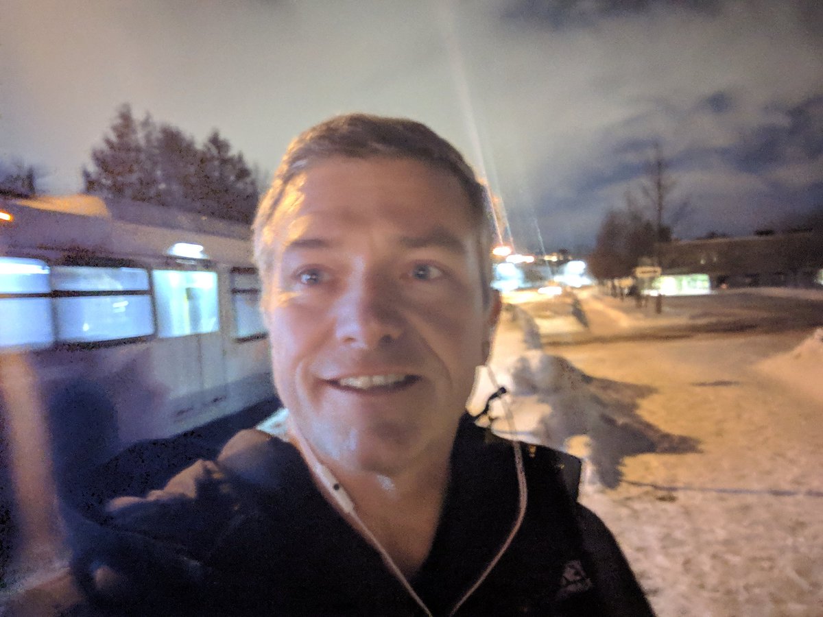 TimTierney's tweet image. DAY5:#OttTransitChallenge - ok, cold tonight. Grabbed 224 at 611pm and now home getting warm. #ottnews  ☑️Day1☑️Day2☑️Day3☑️Day4☑️Day5