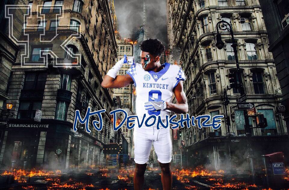 everythingkyfb's tweet image. Everyone welcome our newest @UKFootball player @Mjdevonshirejr. Half man, half machine. Big things are in store for this young man #bbn #halfmanhalfmachine