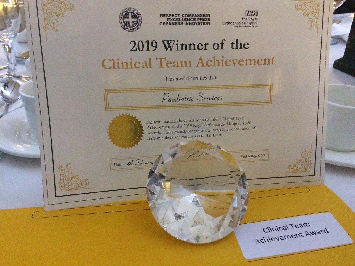 AlisonWarren26's tweet photo. And @ROHCYP nailed it whoop whoop 😃🥂🥇❤️🍾@ROHNHSFT @christianmward @PassantMary @spikeystace @BCUNursingteam @davidrichROH @dameyveb @juliedgardner @RTP_BCU @BCUGraduatePlus @amd4_ann @shazahale @monicaallen1 @LisaAbbott75 @RebeccaLloyd85 @clare_mair @Marsh2Garry @JulesMullis https://t.co/9zzV9N5Xm5