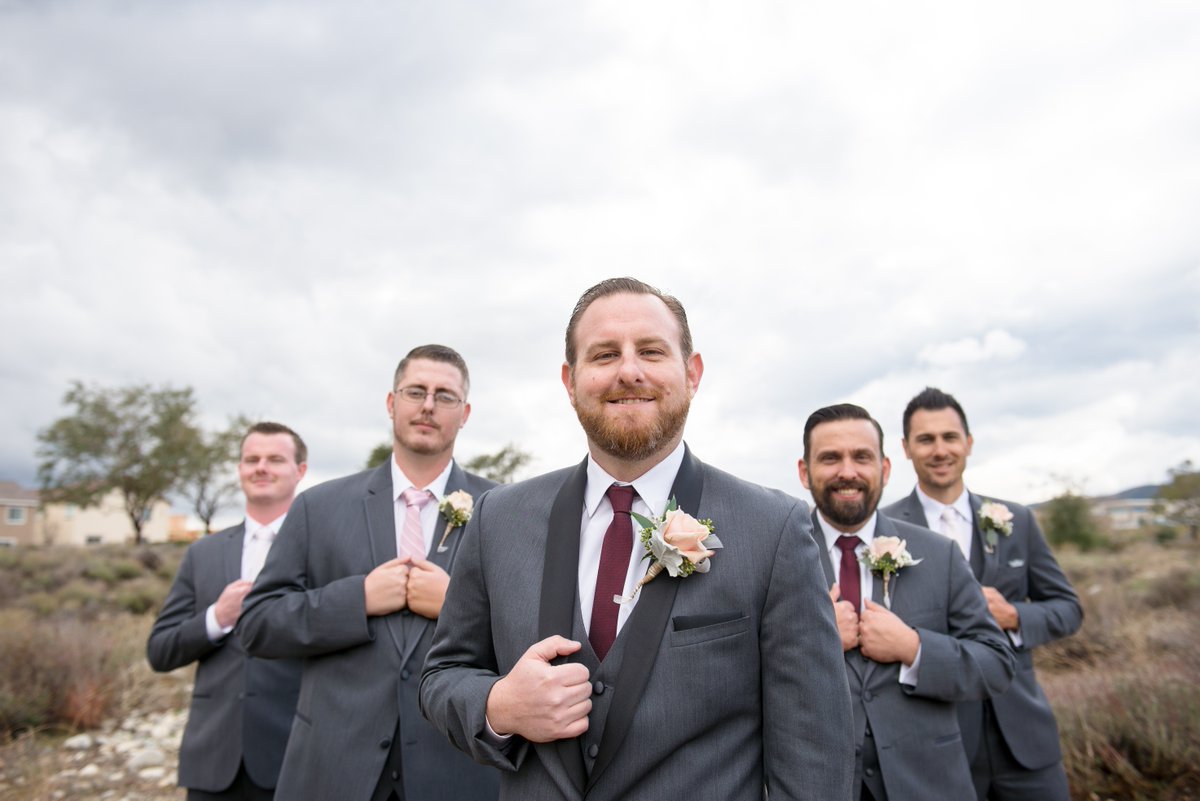 BonardisFormal's tweet photo. Bonardi’s offers a free tuxedo rental for the groom with five or more rentals from the same party. Call us at 208-832-7579! #BonardisFormalwear #AuburnMA #Tuxedo https://t.co/i2tStr2Pbd