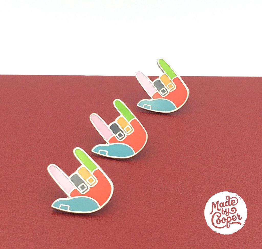 madebycooper's tweet photo. We're feeling all the love for these pins we made for @theilyproject π€πΌπ§‘ #ilyproject #hand #pingame #lapelpin #pins #enamelpin #pinstagram #enamelpins #pingamestrong #madebycooper https://t.co/qvr31kjrm7