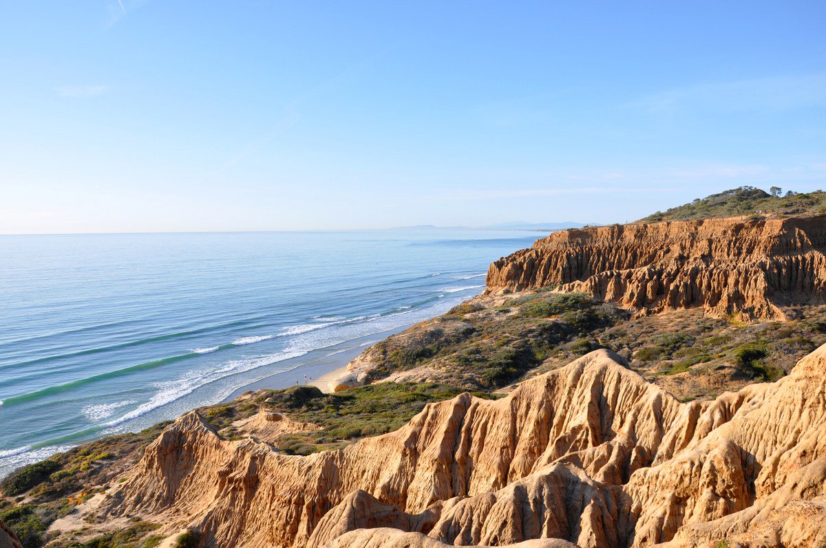 This weekend: explore Torrey Pines Reserve! Hiking trails & epic panoramic views await. ow.ly/5AeB30nDrlM #lajolla #torreypines #hikesandiego