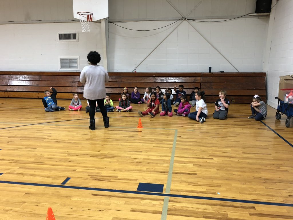 Learning about whoa, go and slow foods today. #21stcentury <a href="/PineyPanthers/">Piney Chapel</a>