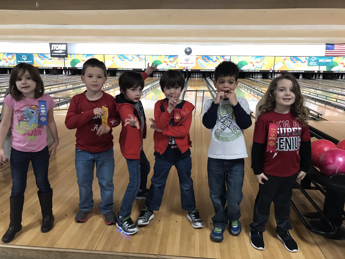 We had so much fun bowling today!  <a href="/JohnsonWildcats/">Johnson Elementary School</a> <a href="/FloydCoSchools/">Floyd County Schools</a> <a href="/RF_ParksandRec/">Rome-Floyd Parks&Rec</a>   #specialolympicsbowling #lovebluelivegold