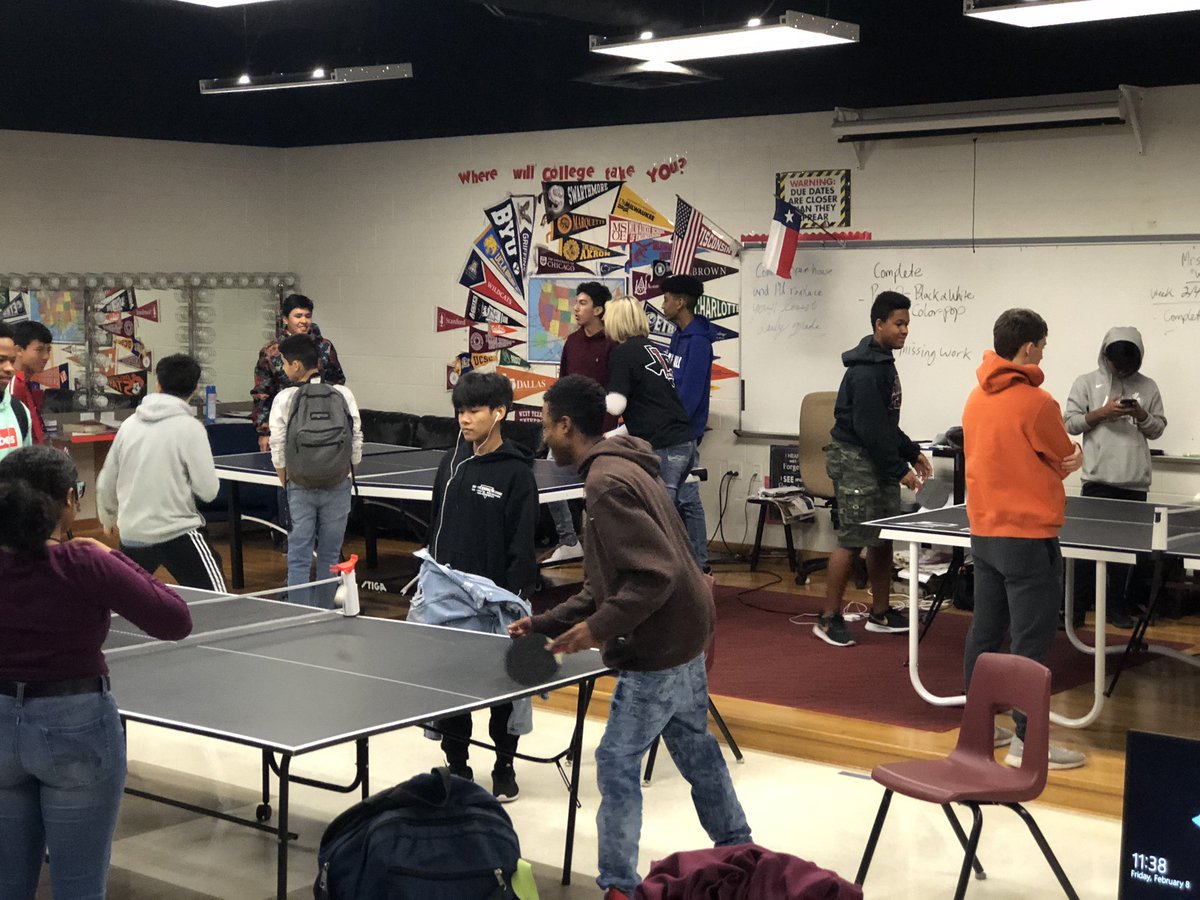 DigiKolo's tweet photo. Ping pong club was in full swing today! A 3rd table was donated and now even more people can play πππ. Thanks @KatherineLISD for you and your hubby getting it to us. And thanks for joining us this week @mrsjcaviness π #bharmonnow @LHSHarmon #TeamPrho https://t.co/pmmoMdX0LW