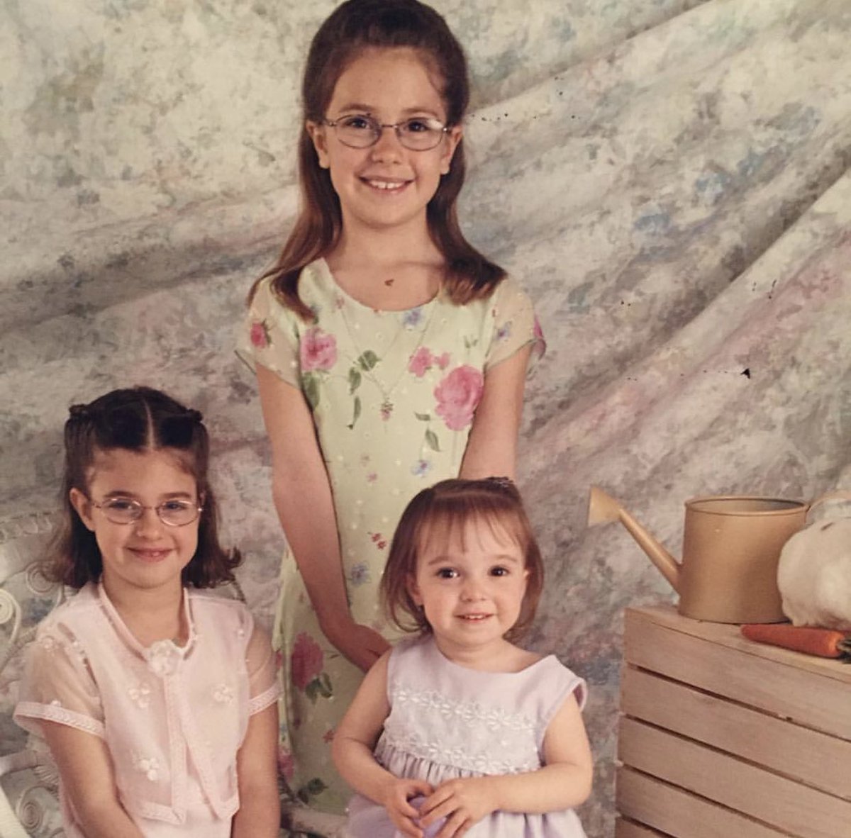 kaylaarott's tweet image. Happy 23rd bday to my big sis @Jennarott 🤩 So blessed that God placed you in my life to be my big sister and my role model😍 Thanks for always being my best friend as well, love you so so much hope you have a good one💗💗