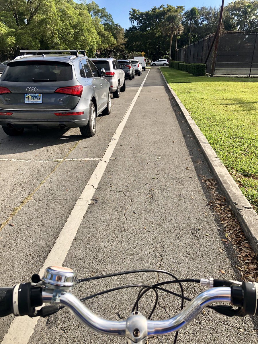 Was out making some local deliveries on our only parking protected bike lane earlier today. 
#ItsActuallyForGolfcarts #OnlyTheBestForGolfCourses #BikingIsFasterThanDriving #DriveLessLiveMore #CoralGables #Miami