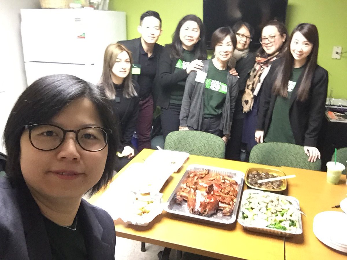 Happy Chinese New Year from #teamRichlea Wishing everyone a healthy and prosperous #yearofpig 🐷#TDCNY2019 @CynthiaLeung11 <a href="/melanie_cheung/">Melanie Cheung</a> @NicoleKubica_TD