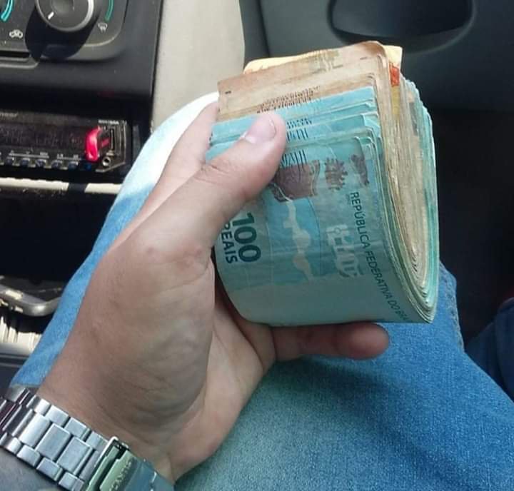 Fracassadoxx's tweet photo. O dobro pra quem da rt https://t.co/hHqp6xPJzE