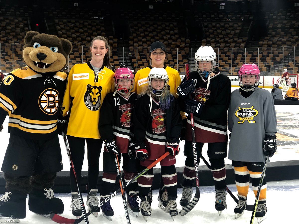 NHLBruins's tweet photo. .@TheBostonPride are in the building! They teamed up with #NHLBruins alum @AndrewRaycroft to lead a U14 skills session. https://t.co/TiWE3e4aRJ