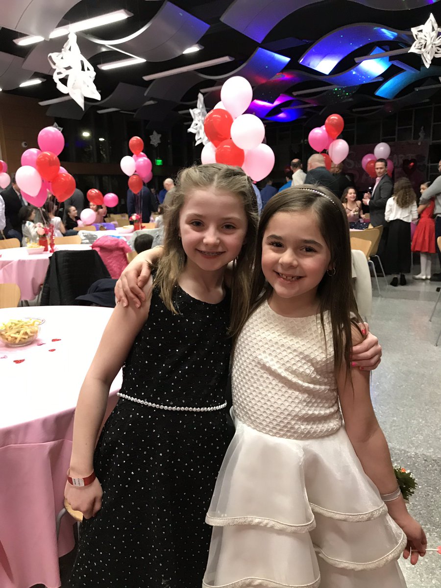 AP_PARSONSElem's tweet photo. Parsons Sweetheart Dance #parsonshcsd #PAR_PTA https://t.co/Vier3QlCmI