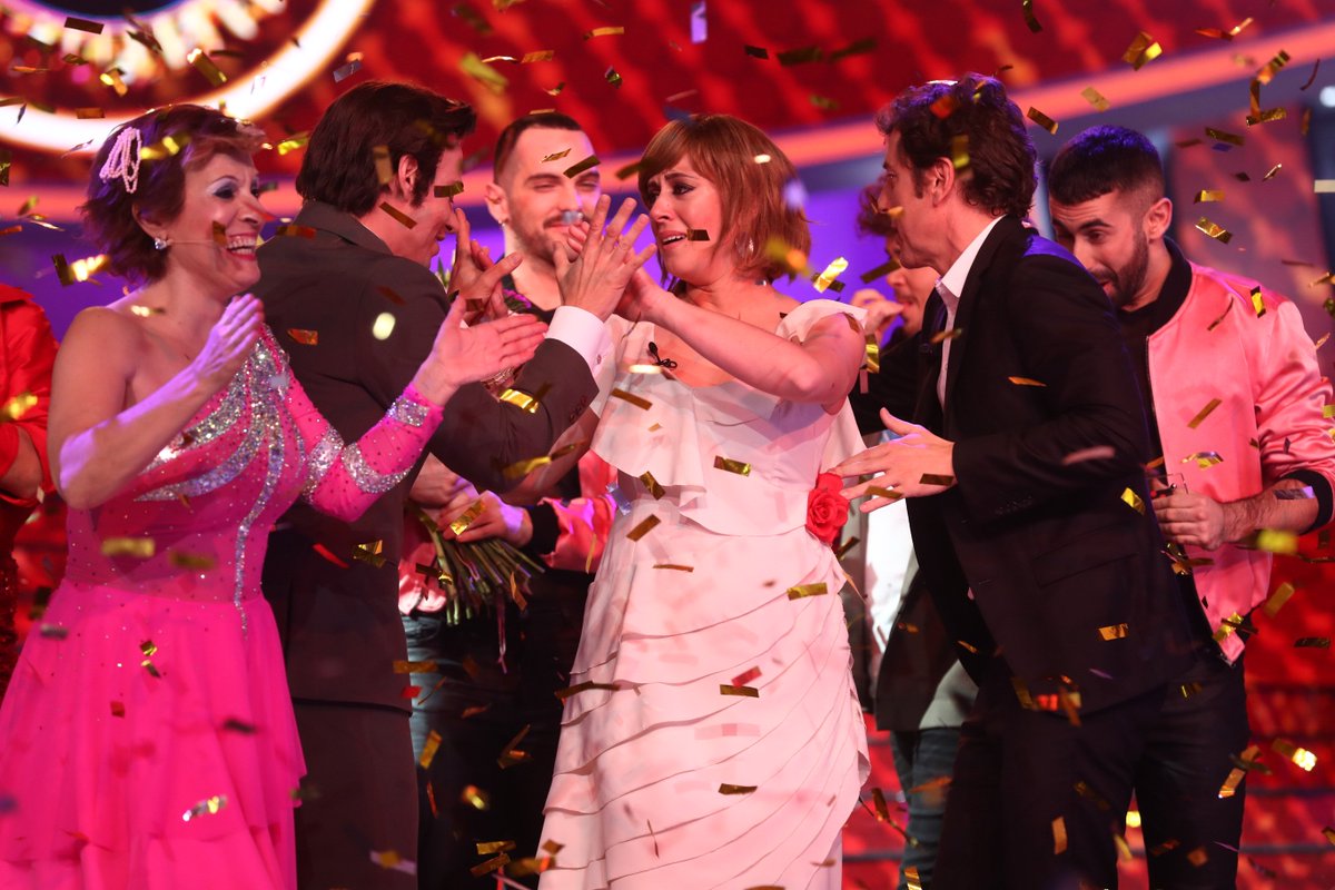 TuCaraMSuena's tweet photo. 🎉 Felicidad en estado puro. @Maria_Villalon #TCMSFinal https://t.co/pq6NJA0D9d