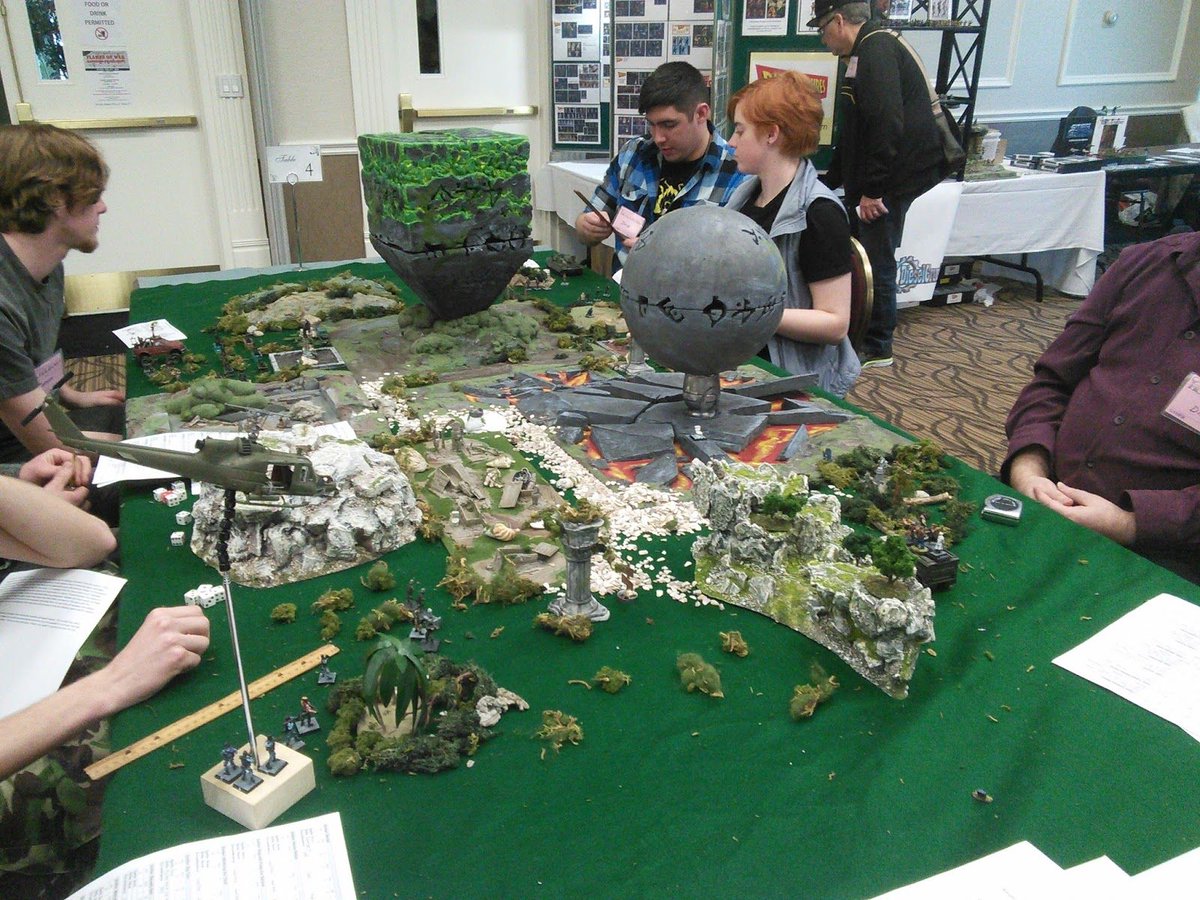 hotleadgaming's tweet photo. At #HotleadCon 2016, players discovered the Tomb of Chthulu! What old secrets and madness did they uncover? Hotlead has seen so many amazing games over the past 25 years! Cant wait to see what's next! https://t.co/Lwj1fjc13K