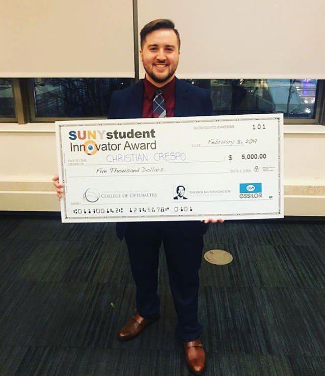 sunyopt's tweet photo. Congratulations to Christian Crespo, winner of this year's @sunyopt Student Innovator Award competition. Winning idea 💡 >> an affordable, 3D printed retinoscope! 👀 #studentleaders #optometrystudent #optometryschool #optometry #optometrist #sunyoptimize #classof2020 #innovation https://t.co/8XyWkY3QXH