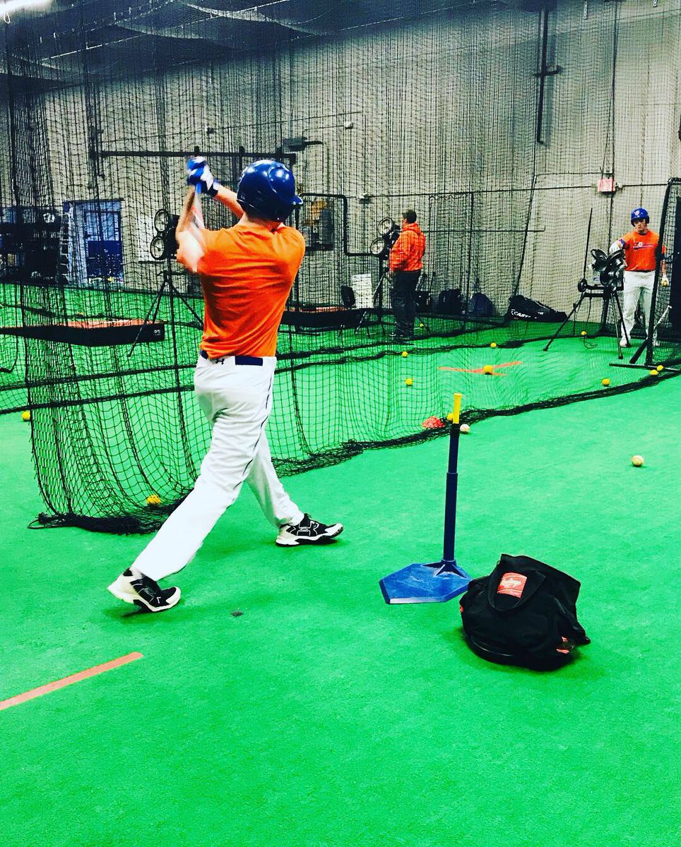 coreacademyinc's tweet photo. CT Gators: Our 13u-18u Gators are in on Tuesday’s and Thursday’s for the After School Hitting Workouts. The boys are working hard! ⚾️ 🐊 #ctgators #coretrainingacademy #baseball https://t.co/215iyAOUk0