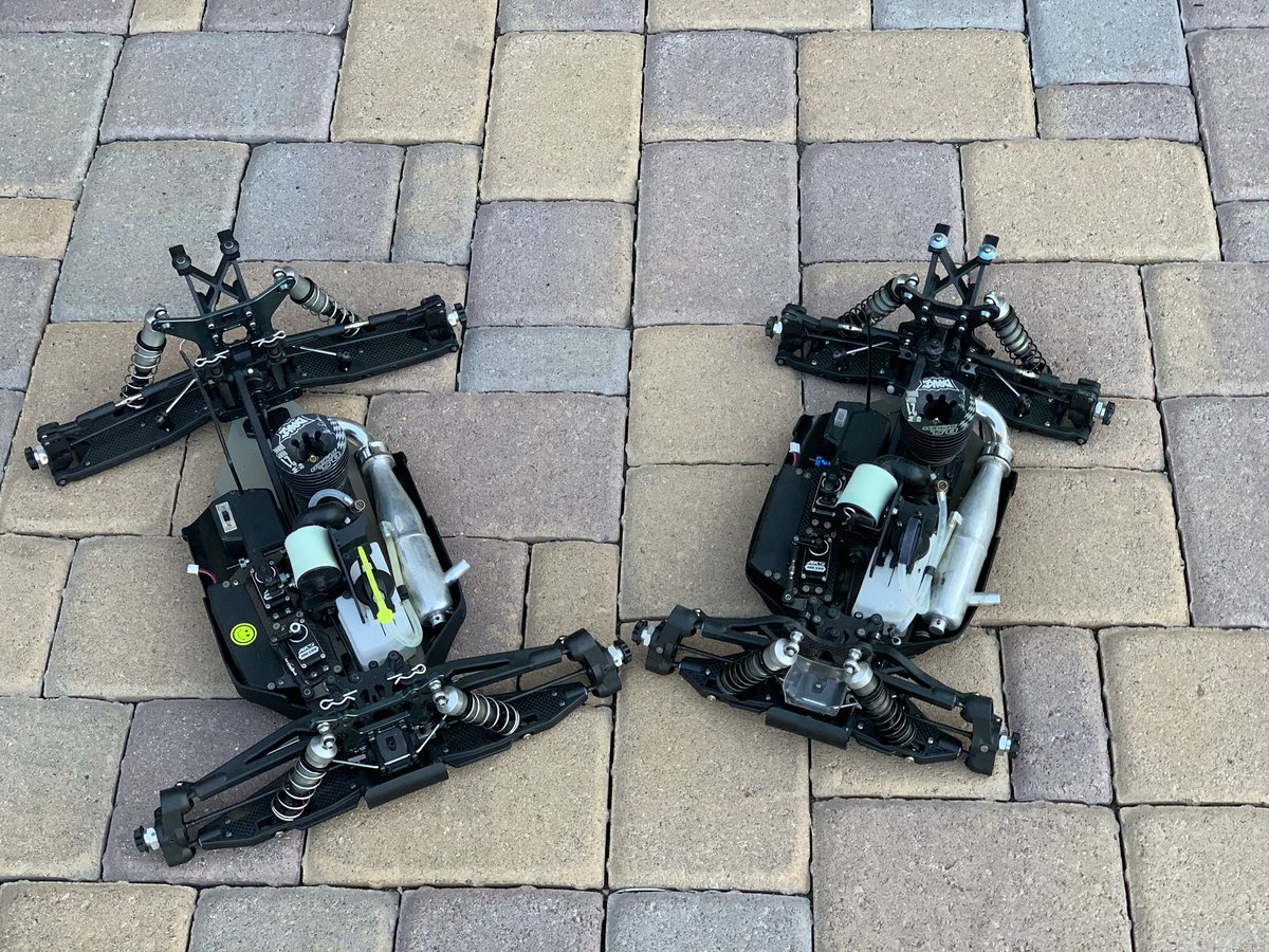 MikeTruhe's tweet photo. Both @MugenUSA MBX8 and MBX8T ready for DNC!  @mksservos @FutabaRCUSA @OSEngines @ProLineRacing @FlashpointTim @MIPonline @LiveRC  @hobbyaction   Can’t wait to get out on the track ! https://t.co/s4lVbEQeDD