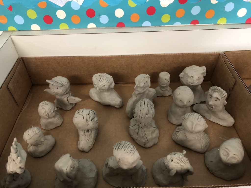 SiutaTLS's tweet photo. Fun Friday in C1 @TLSHawks with Art Docent and Adopt a Pilot program (compliments of SWA) #TeamHawk #PVProud https://t.co/u2U3YH5b4k