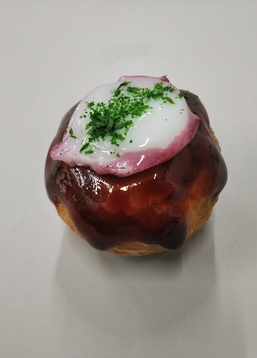 syain_sample's tweet image. 食品サンプル再入荷いたしました。たこ焼き食品サンプル自販機にて販売しております。#たこ焼き #食品サンプル #大田区 #自販機 #サンプル #大森 #平和島