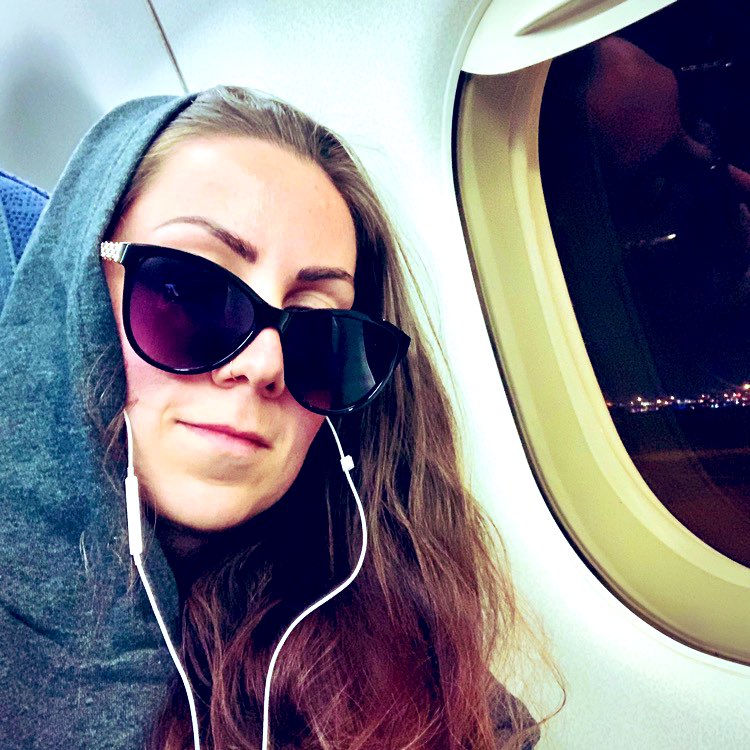 SacredDomina's tweet photo. #ByeToronto https://t.co/gd3FqRfOpm