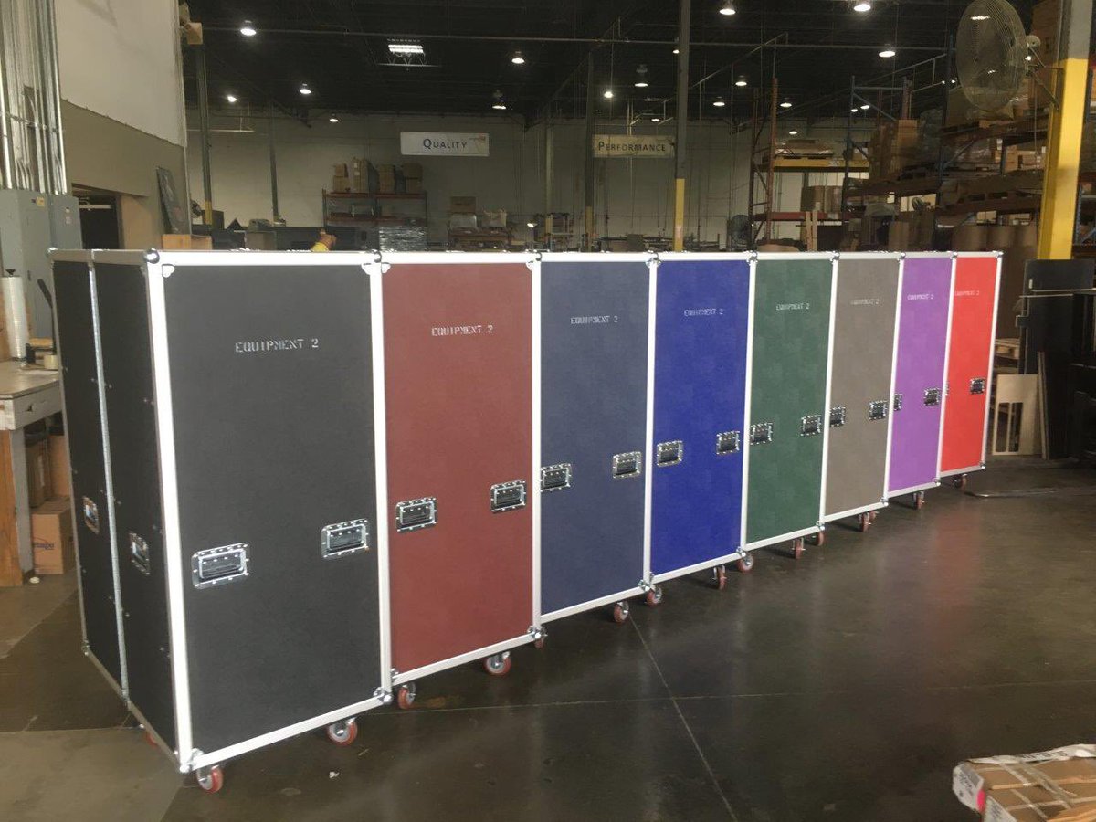 OlycaseCo's tweet photo. Excited for the Inaugural Season of The Alliance of American football. Teams are all geared up and ready for kick off tomorrow #aaf #olycase #football #roadcases #quality https://t.co/fXmVSScMSD