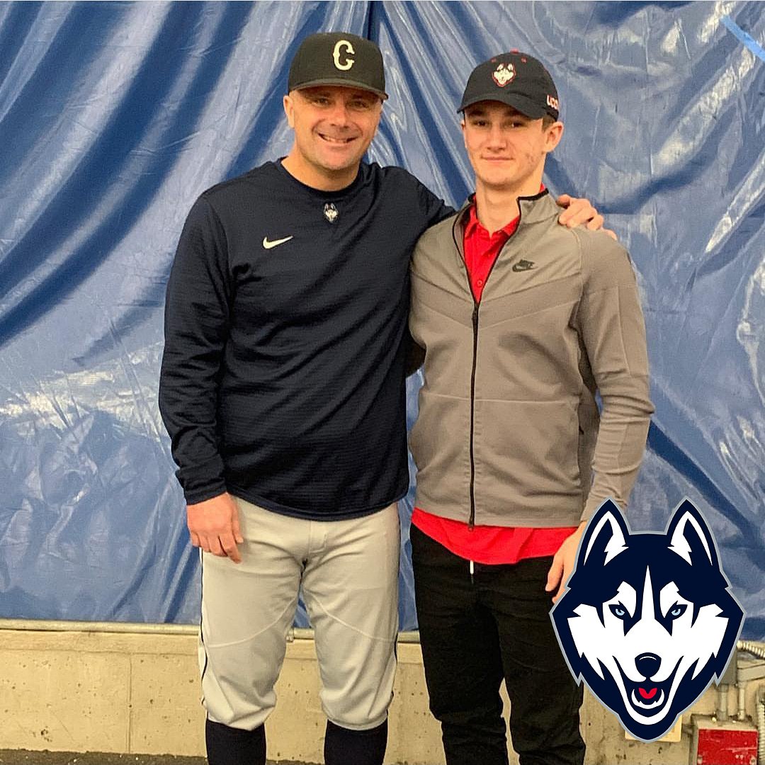 tricitygiants's tweet image. Congratulations to @CalvinZiegler19 of our 16u Tri-City Giants team on his commitment to the University of Connecticut to continue his baseball and academic career. #TCGiants #UConn #NCAA