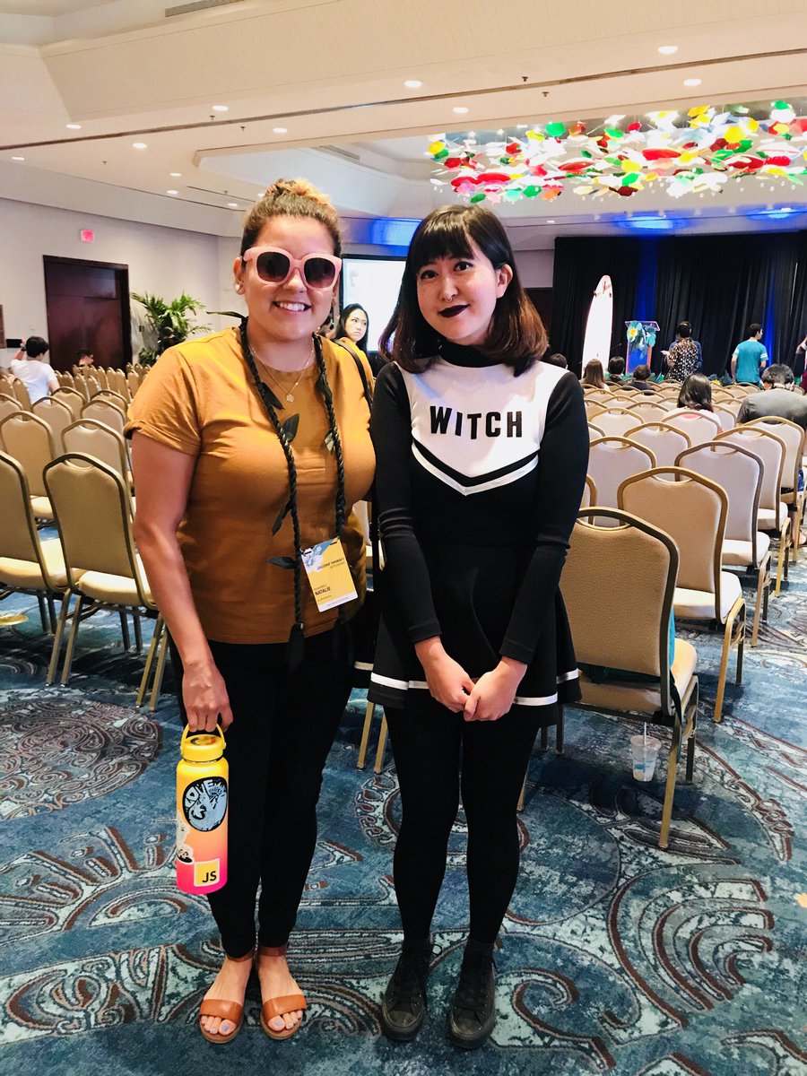 _noodalie's tweet image. Thanks @sailorhg for getting #witchy at the #JsConfHI 🔮