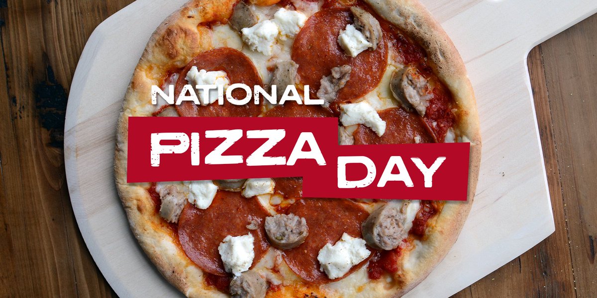 TheRockWFP's tweet image. We don&apos;t want this day to end. #NationalPizzaDay 

#PizzaPlug #pizzaday #pizza #PizzaGate #pizzalover #foodies #foodporn
