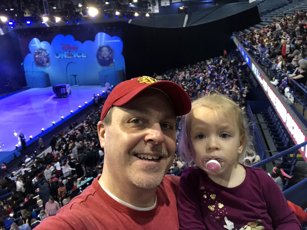 mapko1974's tweet photo. #disneyonice https://t.co/SM2YiqfpzA