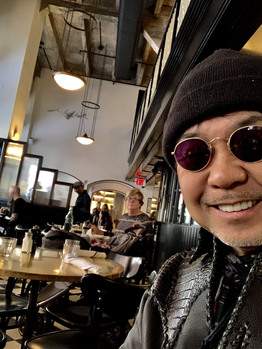 TARAcyan3's tweet image. ACEホテルで朝食… 🍽

#acehotel #LA #ロサンゼルス #Breakfast