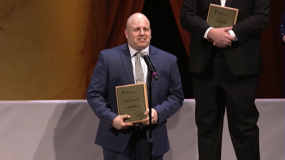MaineEA's tweet photo. Way to go! Dan Ryder (@wicked Decent) of @MaineEA receives @HoraceMann Award for Teaching Excellence! #neafgala #WeAreMEA https://t.co/L58nWNXT95