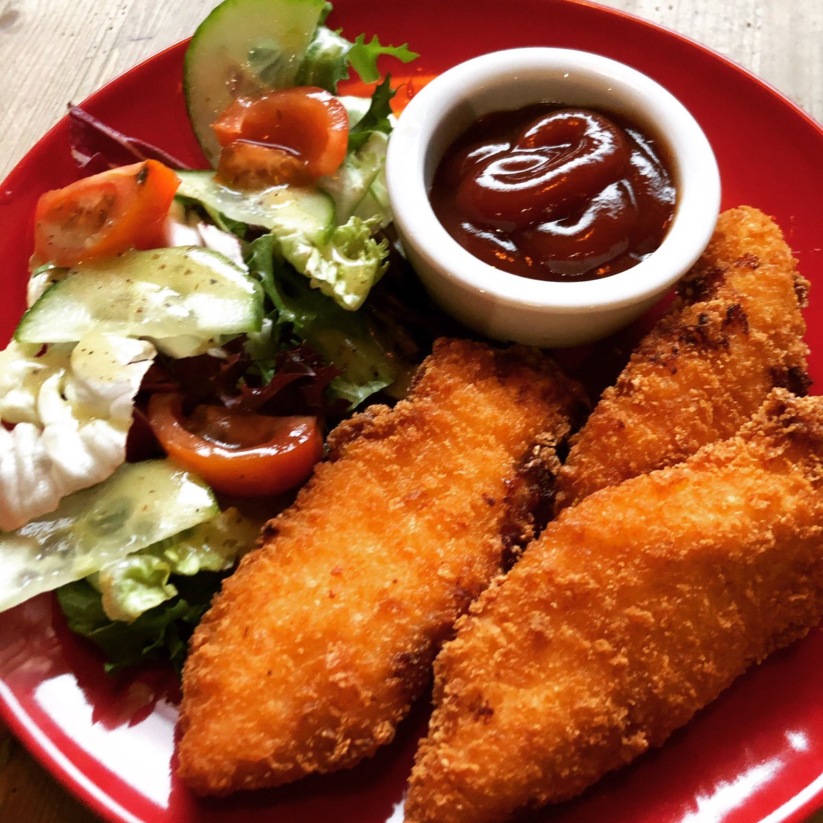 Strips of Breaded Chicken Goujons with a tangy BBQ Sauce. Perfect as a starter #caberfeidhelgin #caberfeidhbar #elgin #elginmoray #elginmorayshire #elgintown #moray #morayshire #morayfood #newelgin #morayspeyside #starters #elginscotland #food #pub #bar #whiskey #eatout