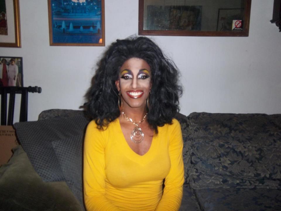 Jelousy9's tweet image. He said to me, "Girl you look like a car accident, I just can't look away".